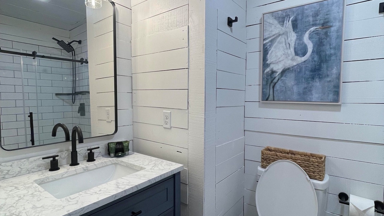 Photo of Bathroom in Grand Rivers