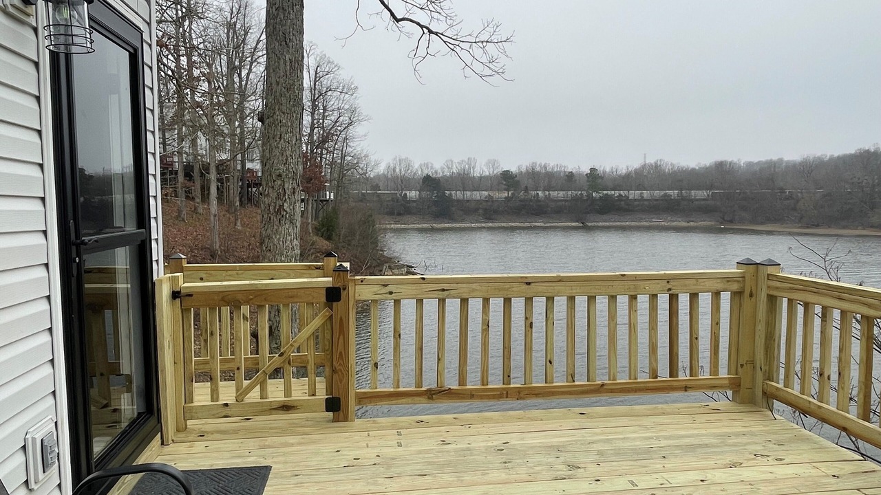 Photo of Patio Balcony in Grand Rivers