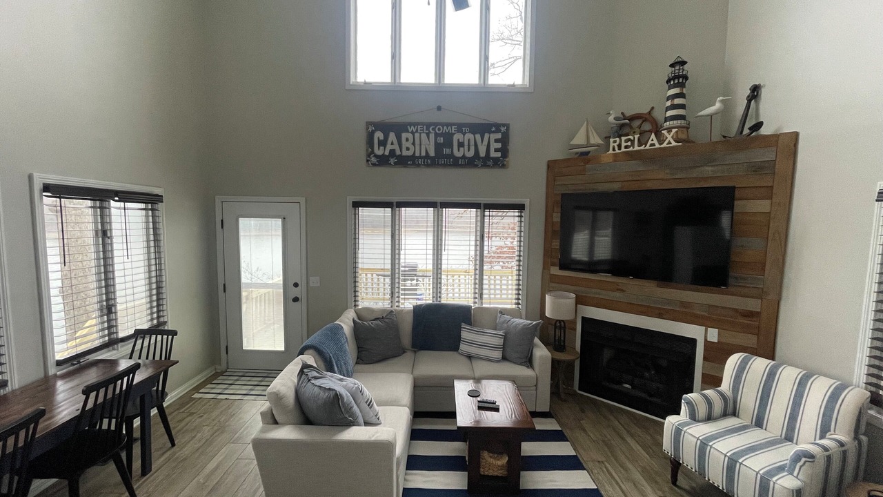 Photo of Livingroom in Grand Rivers