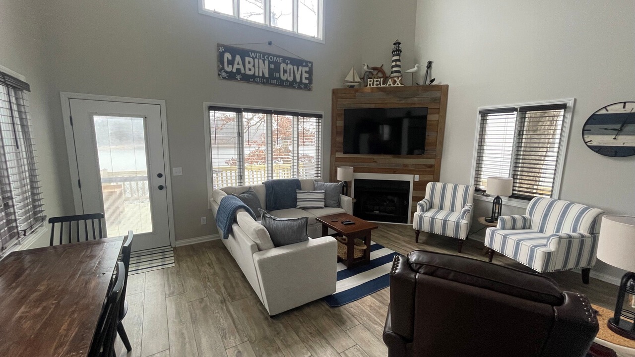 Photo of Livingroom in Grand Rivers