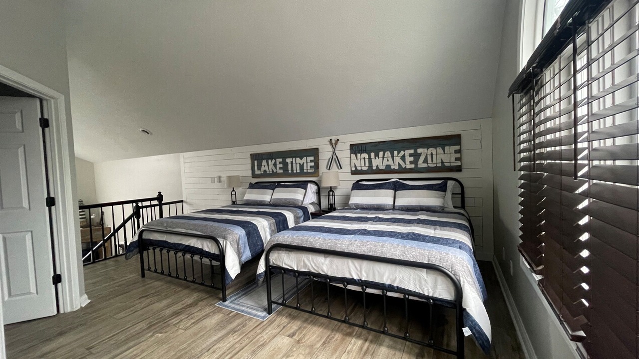 Photo of Bedroom in Grand Rivers