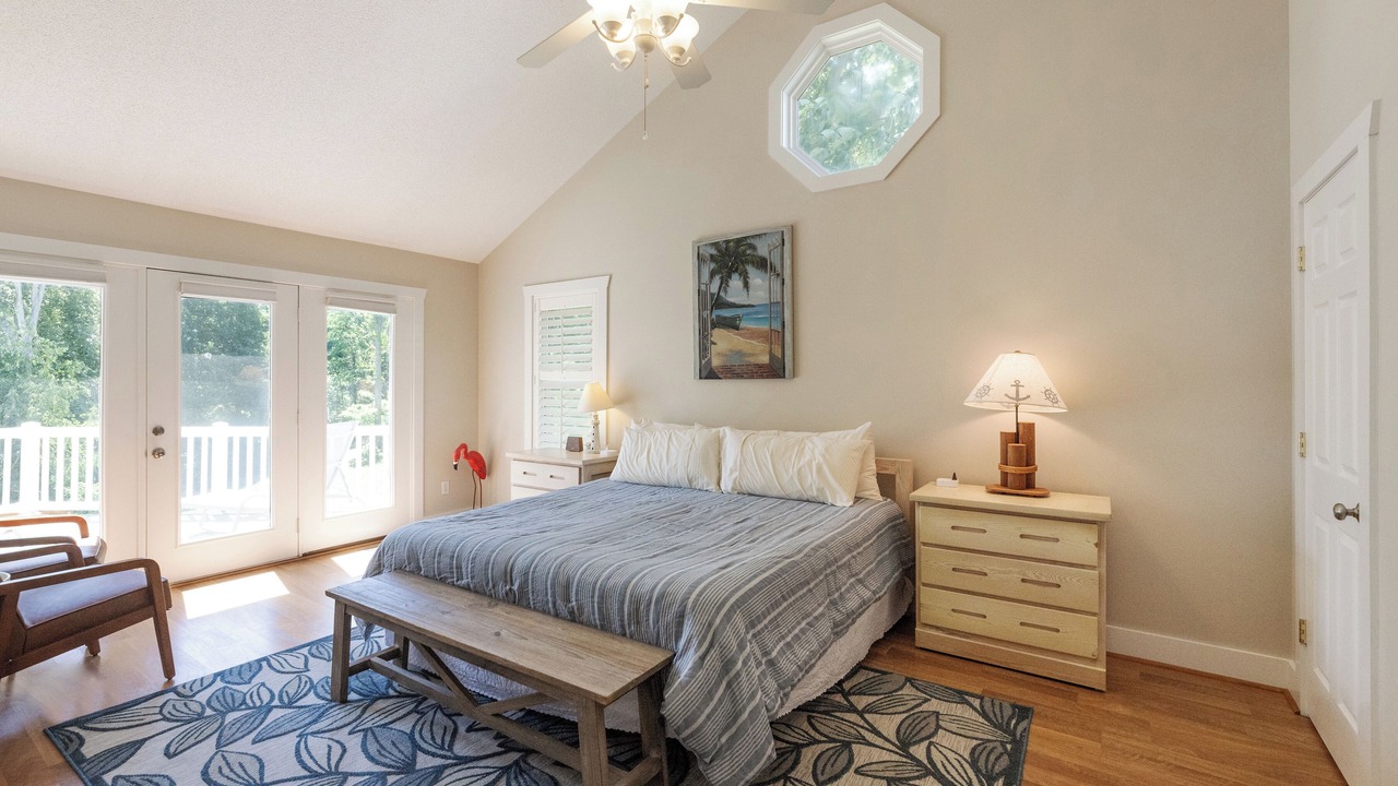 Photo of Bedroom in Grand Rivers
