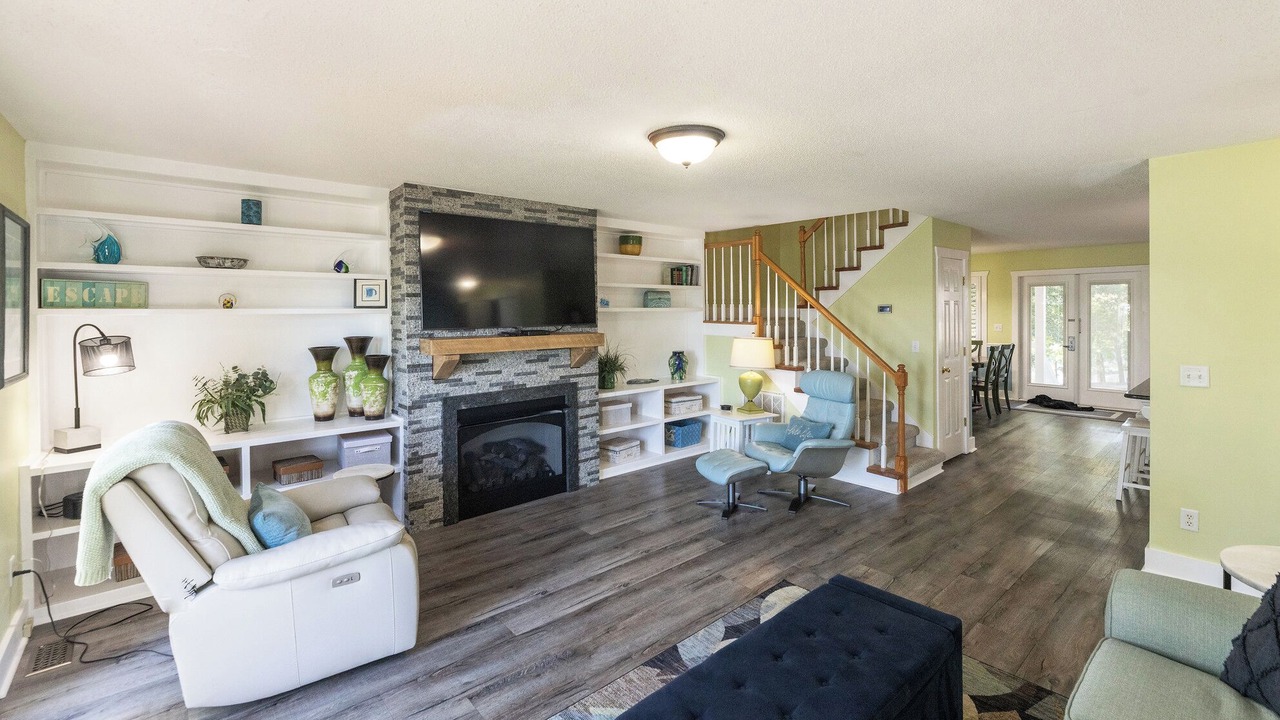 Photo of Livingroom in Grand Rivers