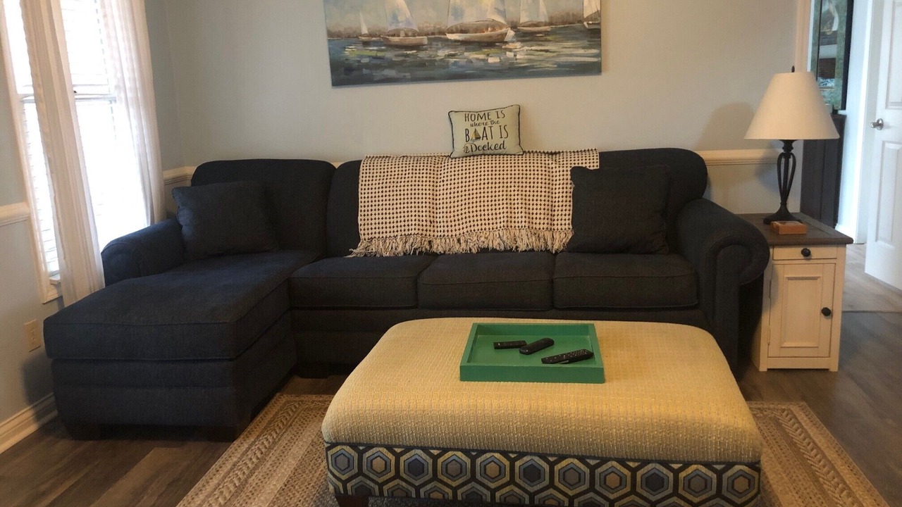 Photo of Livingroom in Grand Rivers