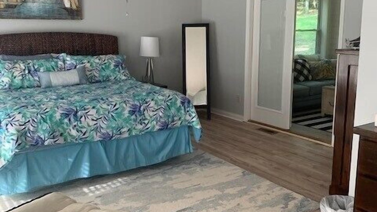 Photo of Bedroom in Grand Rivers