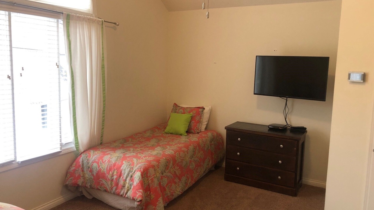 Photo of Bedroom in Grand Rivers