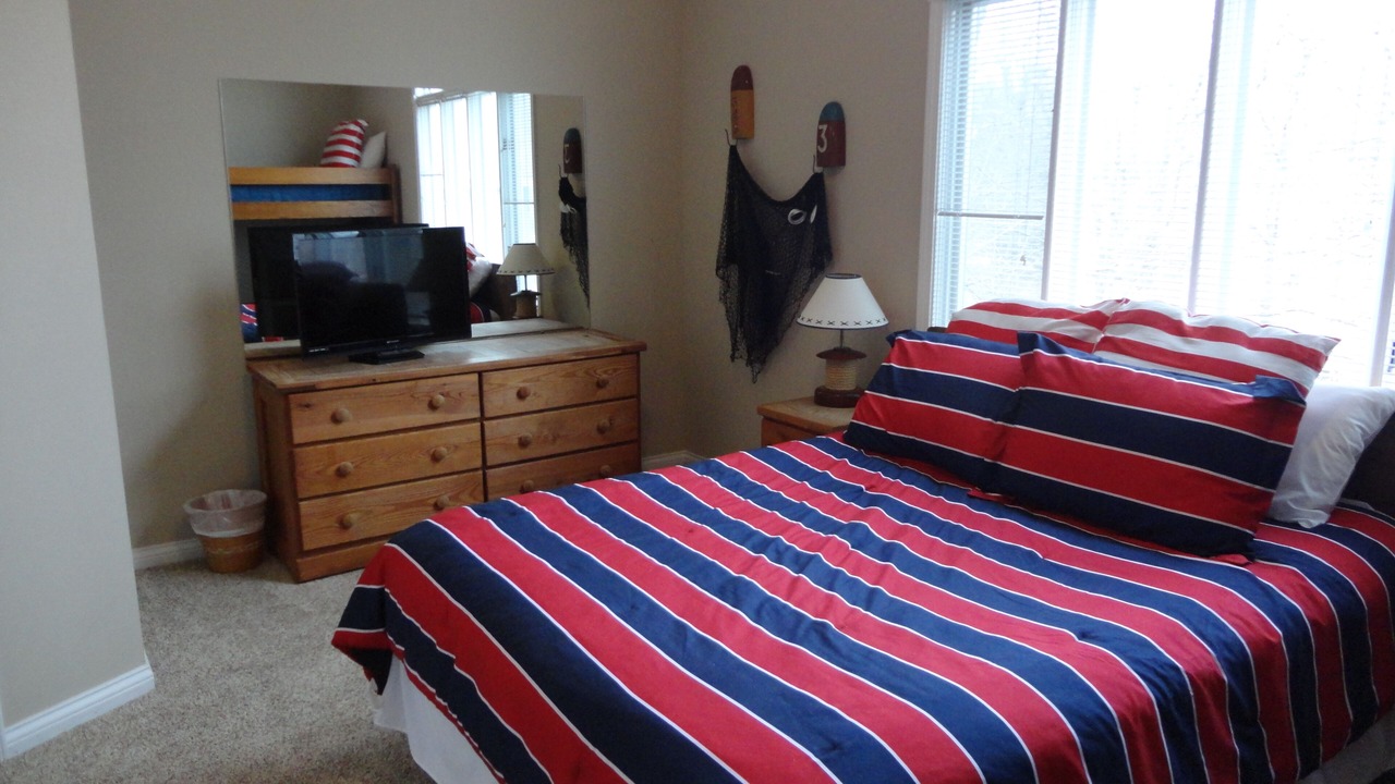 Photo of Bedroom in Grand Rivers