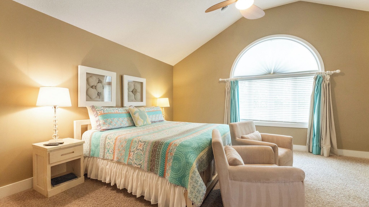 Photo of Bedroom in Grand Rivers