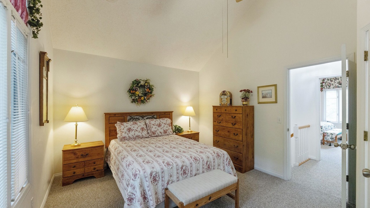 Photo of Bedroom in Grand Rivers