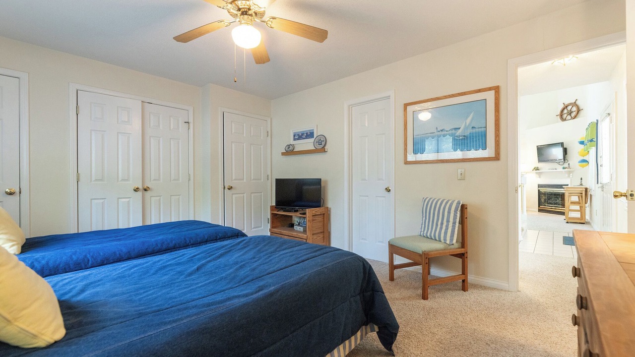 Photo of Bedroom in Grand Rivers
