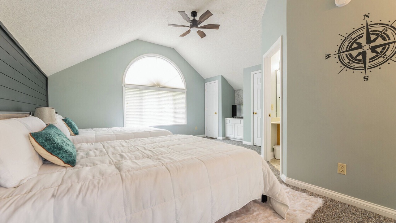 Photo of Bedroom in Grand Rivers