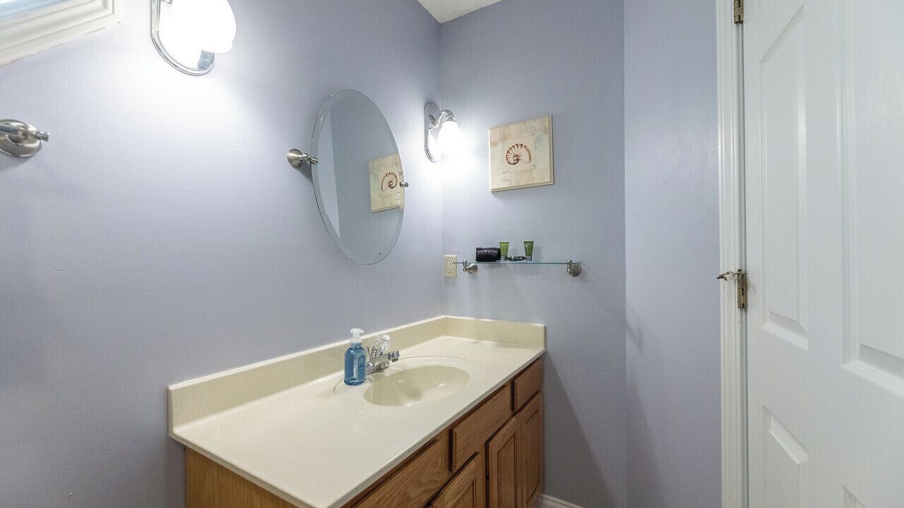 Photo of Bathroom in Grand Rivers