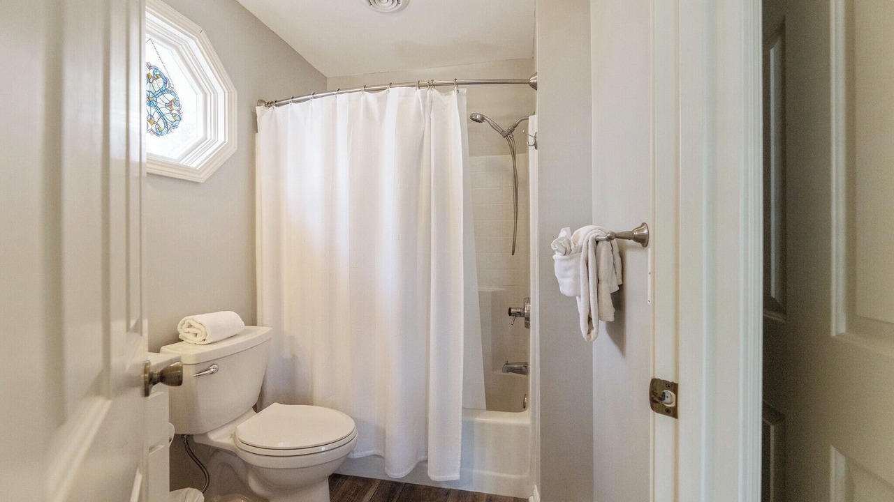 Photo of Bathroom in Grand Rivers