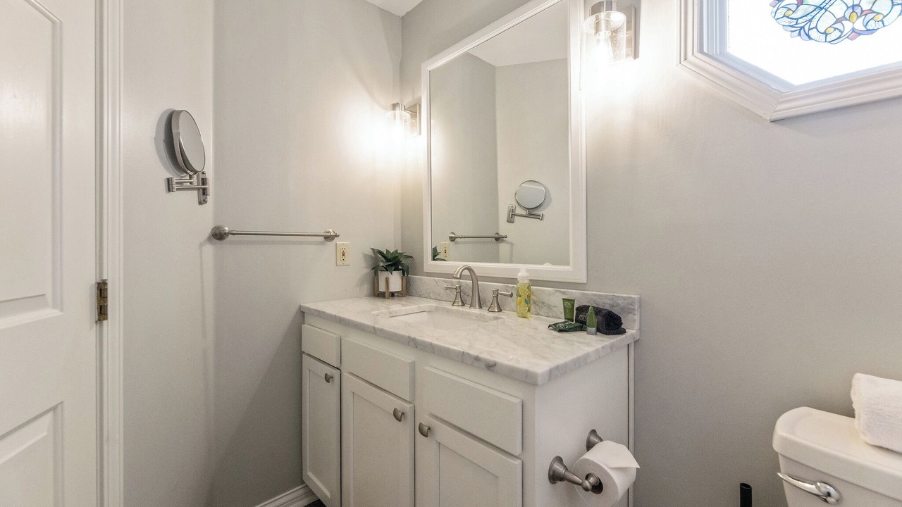 Photo of Bathroom in Grand Rivers