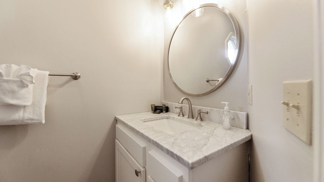 Photo of Bathroom in Grand Rivers