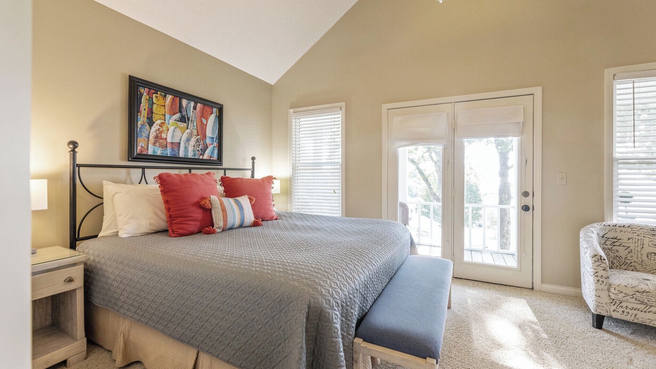 Photo of Bedroom in Grand Rivers