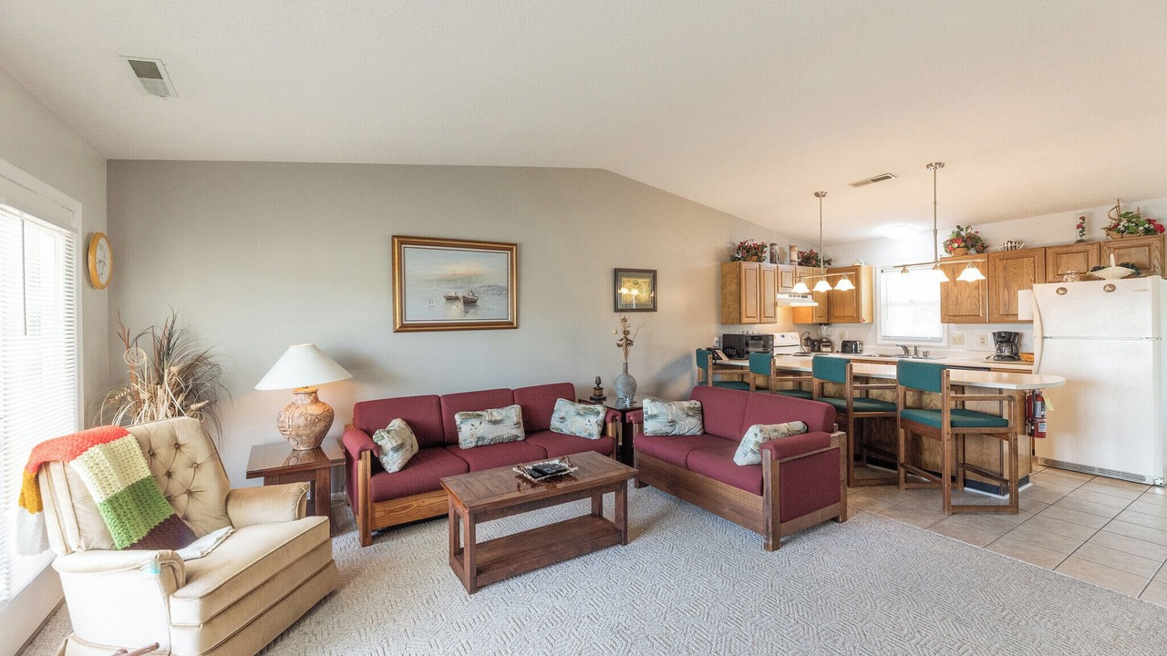 Photo of Livingroom in Grand Rivers