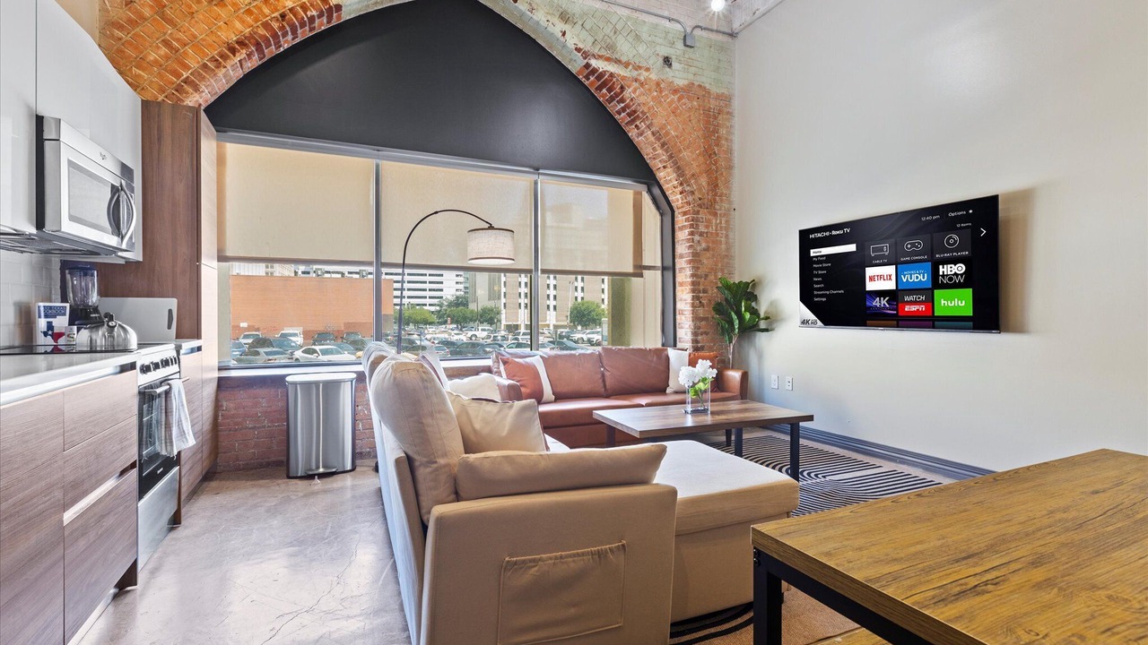 Photo of Livingroom in Downtown Dallas