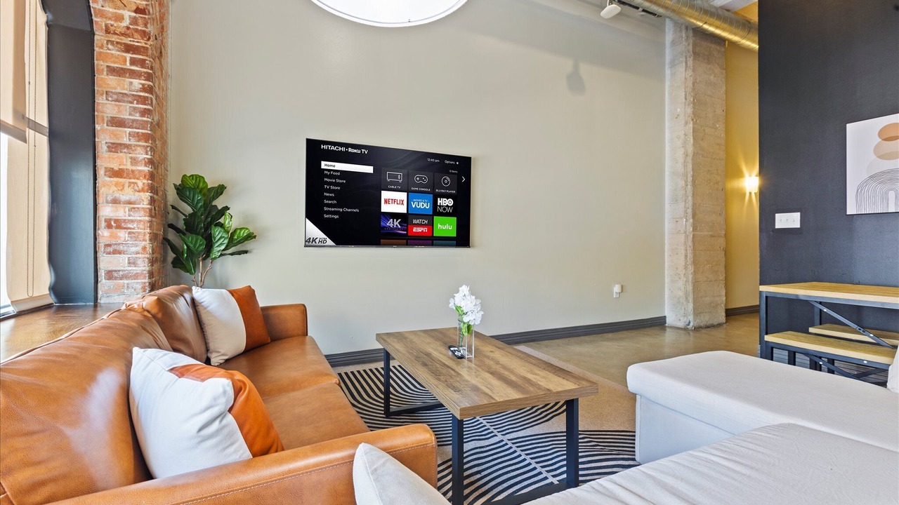 Photo of Livingroom in Downtown Dallas