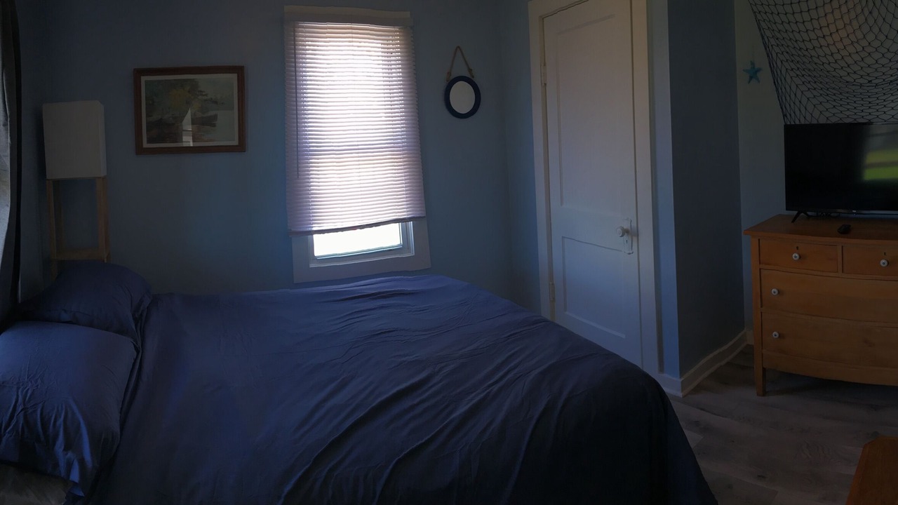 Photo of Bedroom in Schuyler Falls