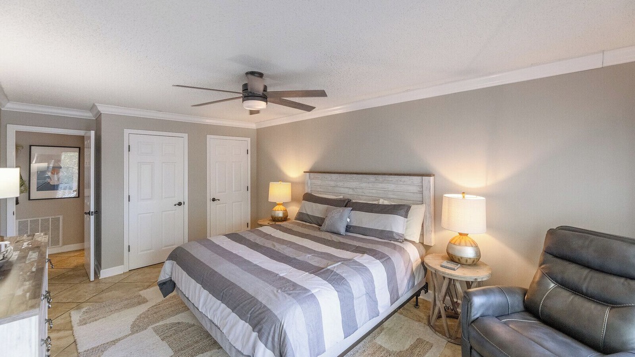 Photo of Bedroom in Grand Rivers