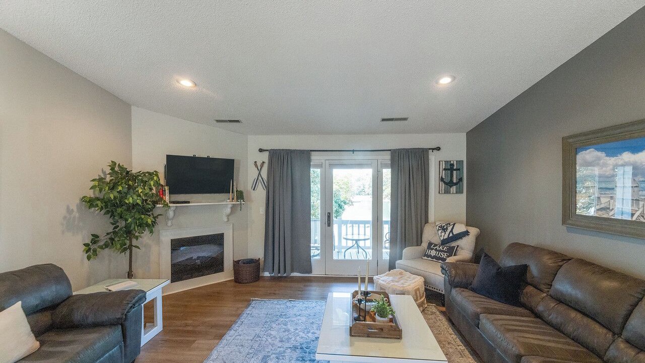 Photo of Livingroom in Grand Rivers