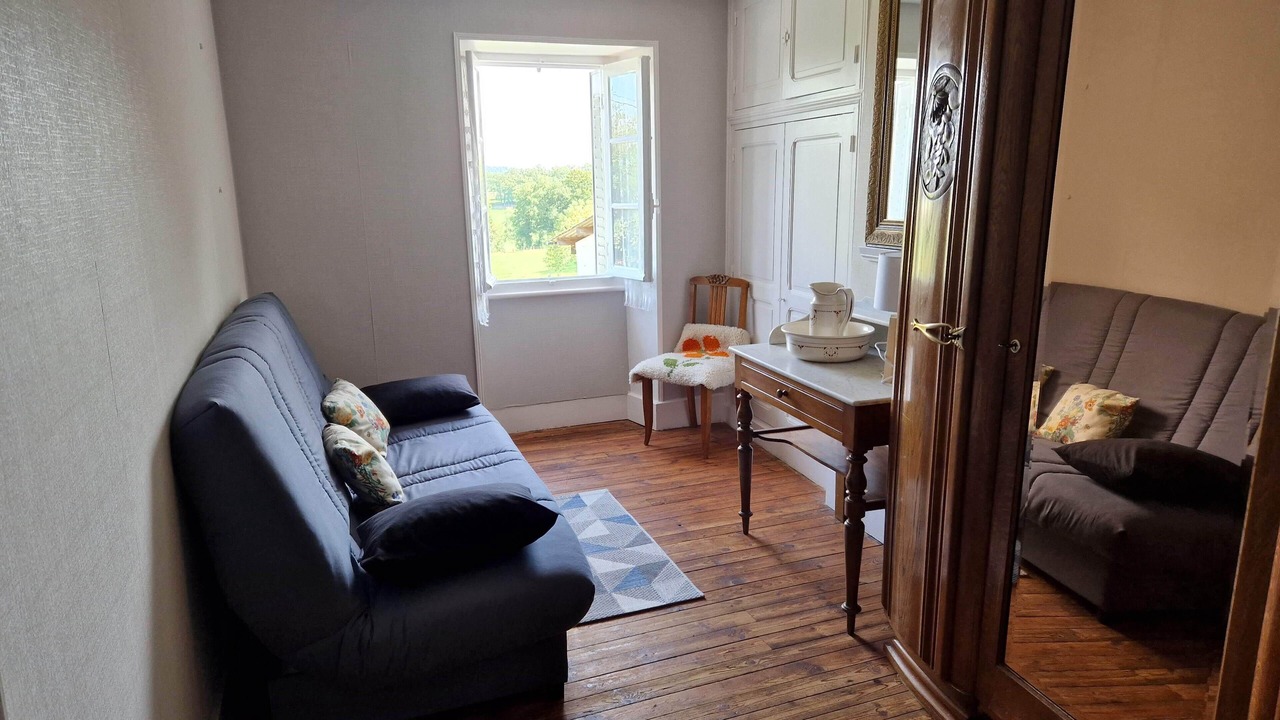 Photo of Livingroom in Saint-Frion