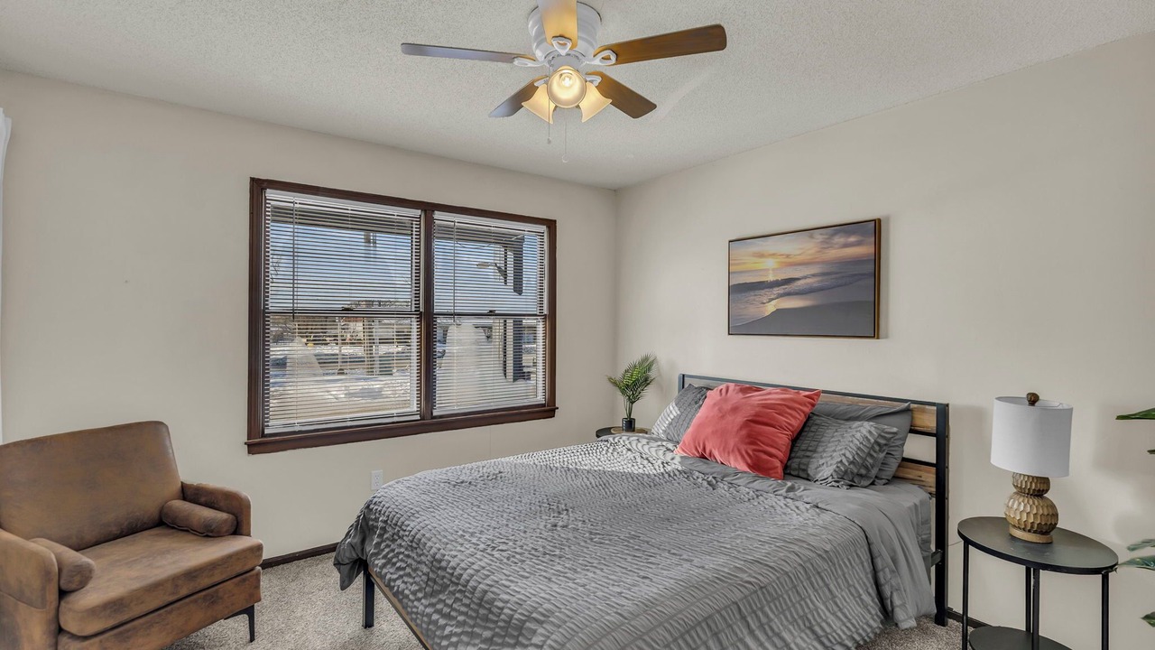 Photo of Bedroom in Baldwin City