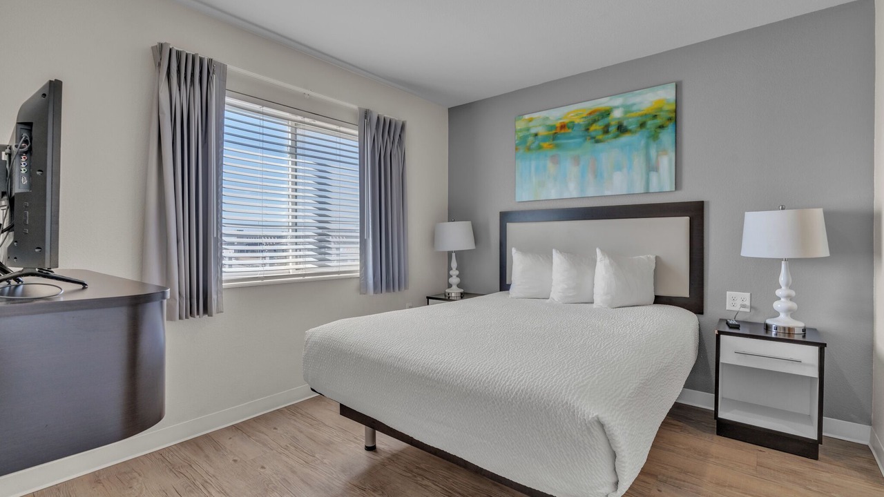 Photo of Bedroom in Far North Central