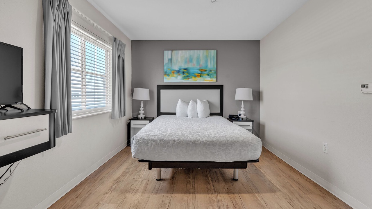 Photo of Bedroom in Far North Central