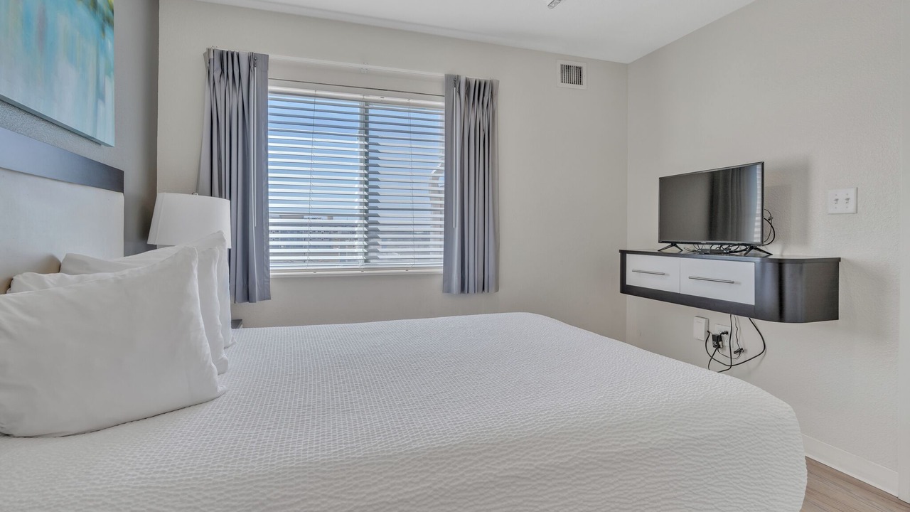 Photo of Bedroom in Far North Central