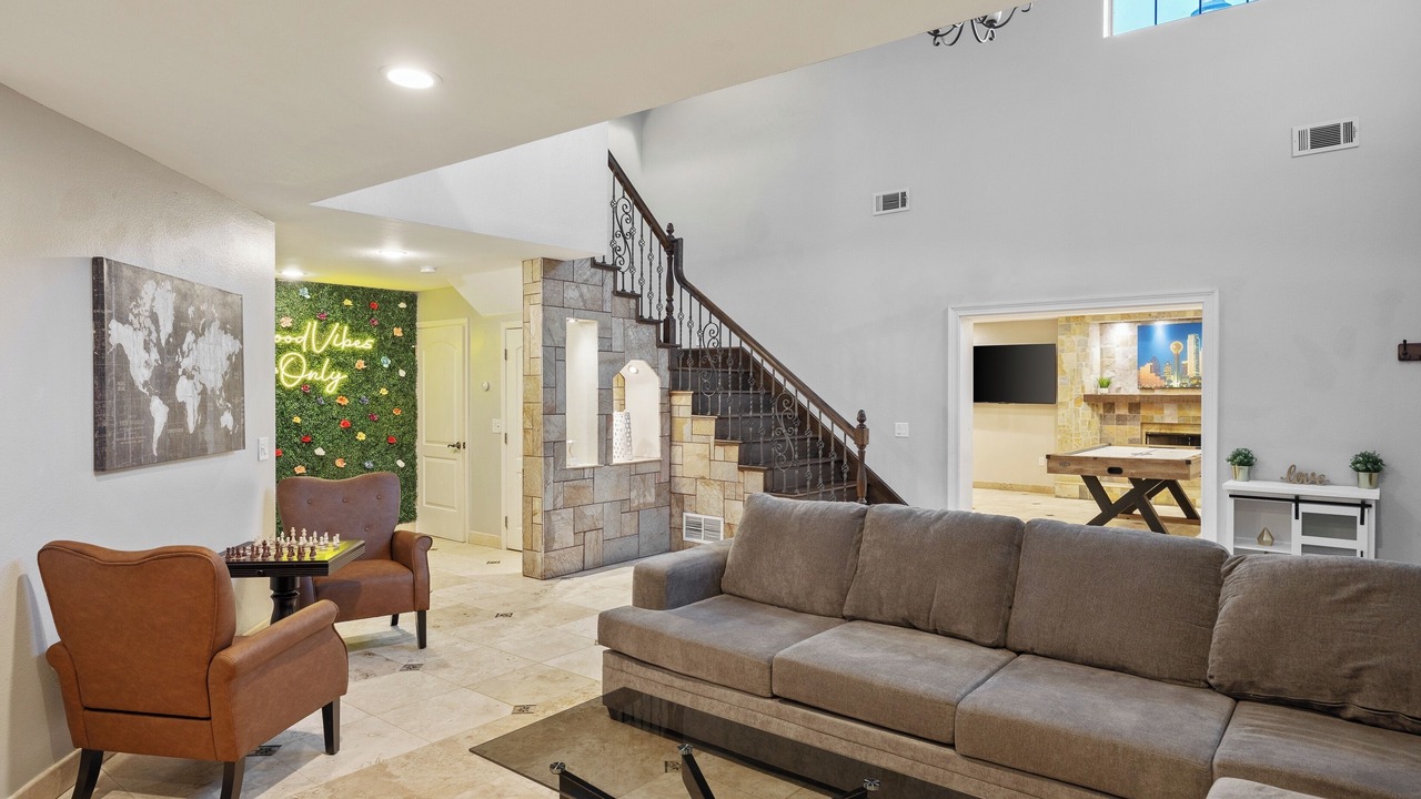 Photo of Livingroom in Irving