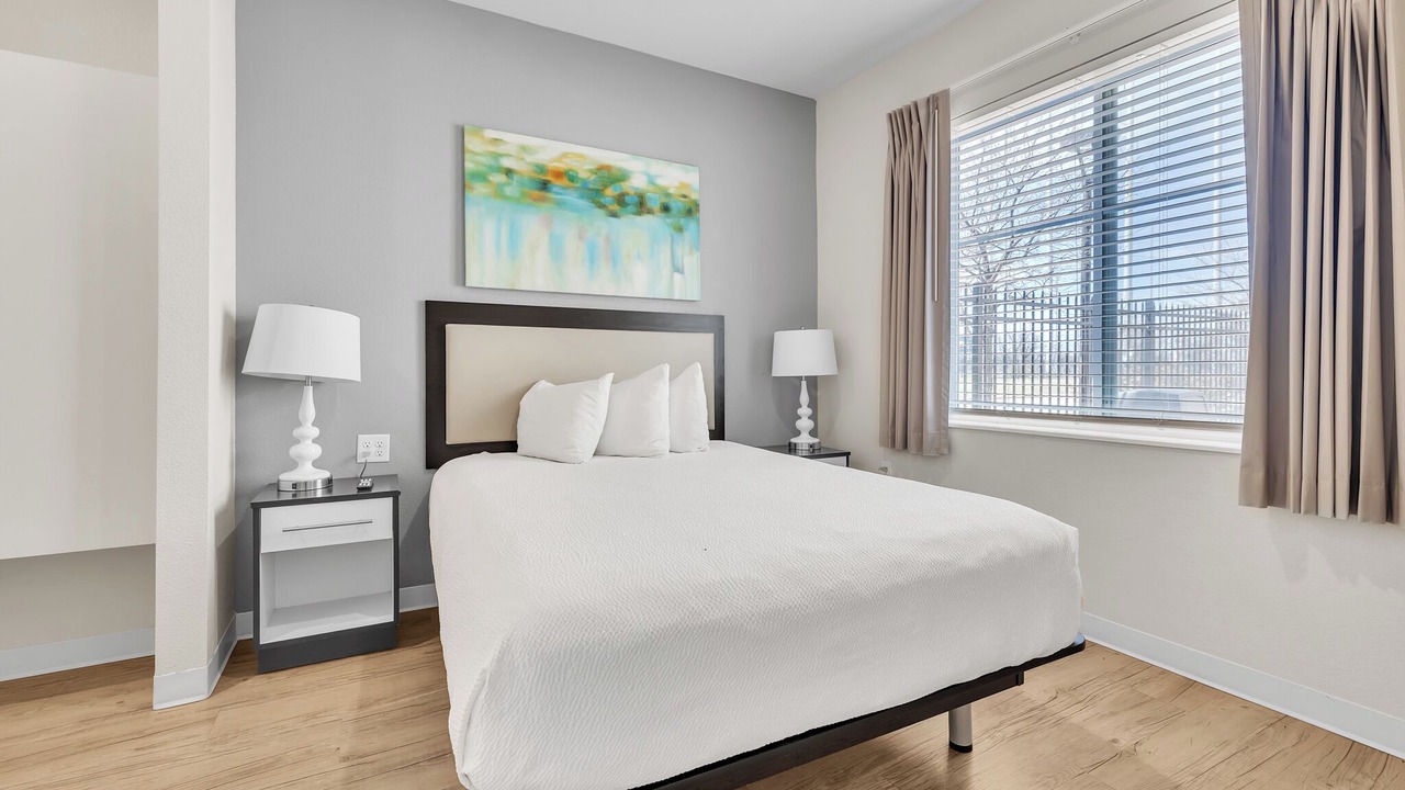 Photo of Bedroom in Far North Central