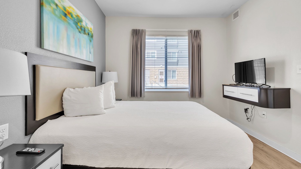 Photo of Bedroom in Far North Central