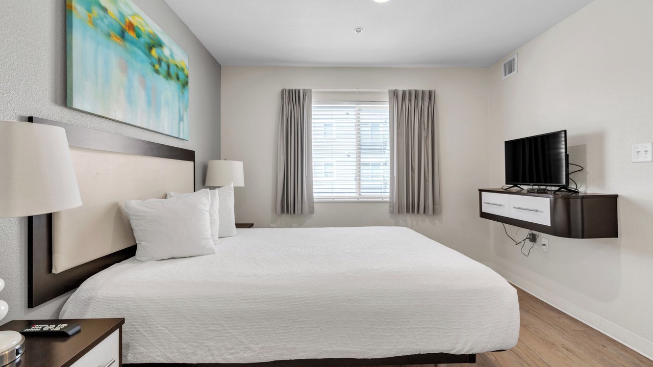 Photo of Bedroom in Far North Central