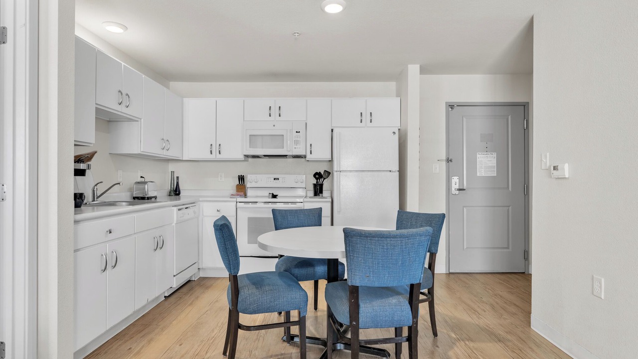 Photo of Kitchen in Far North Central