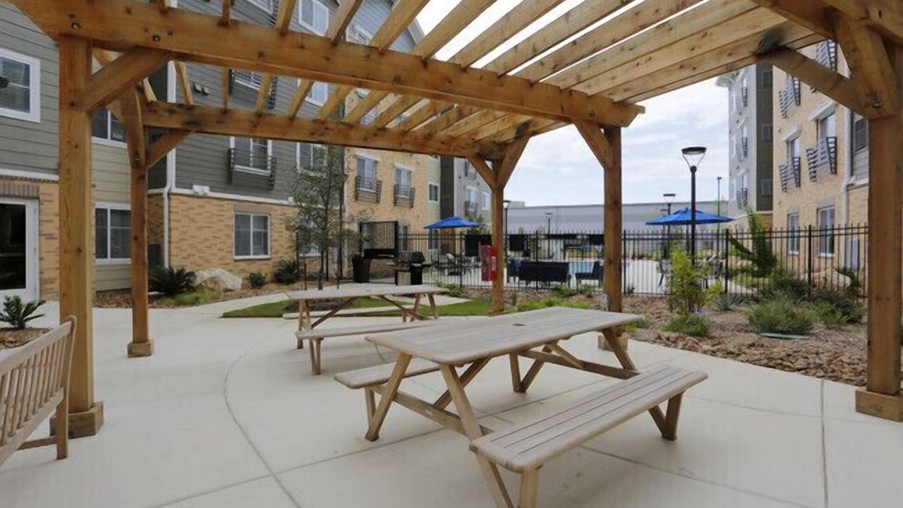 Photo of Outdoor in Far North Central