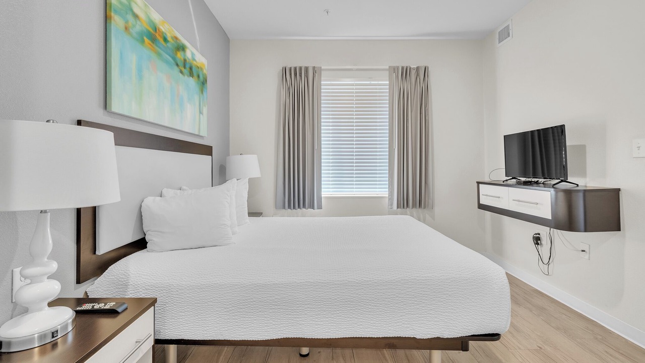 Photo of Bedroom in Far North Central