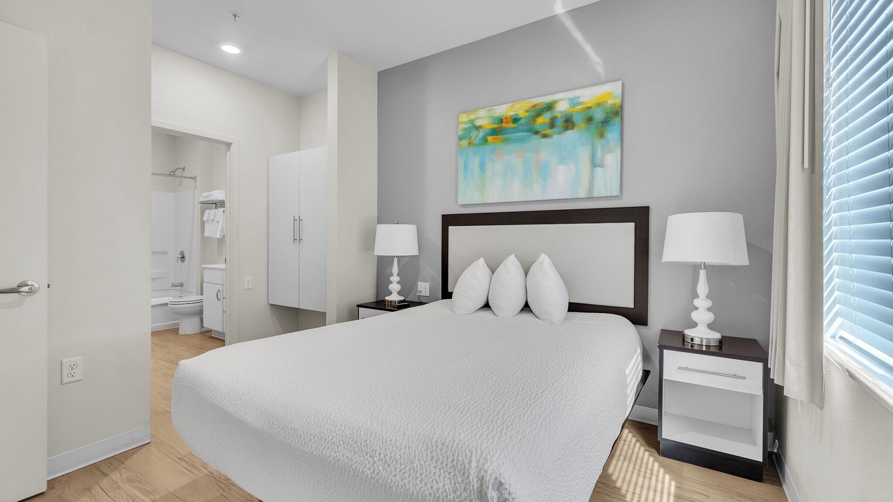 Photo of Bedroom in Far North Central