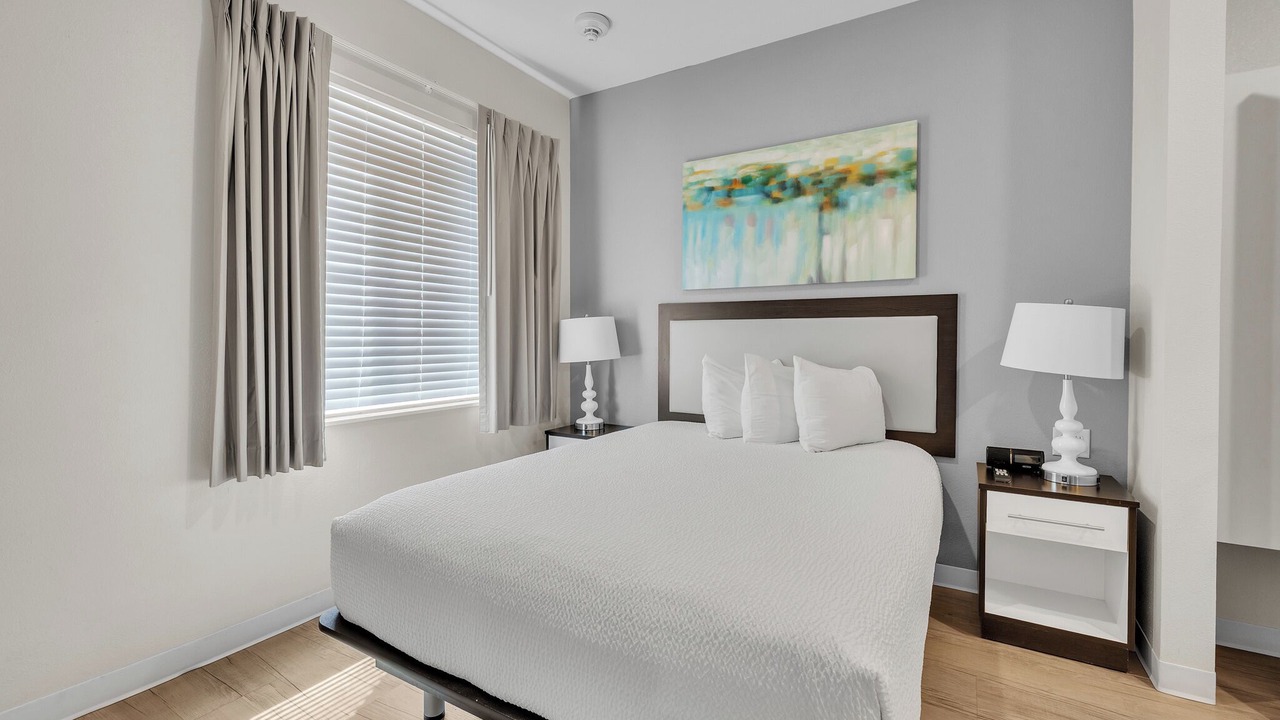 Photo of Bedroom in Far North Central