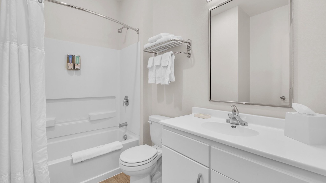 Photo of Bathroom in Far North Central