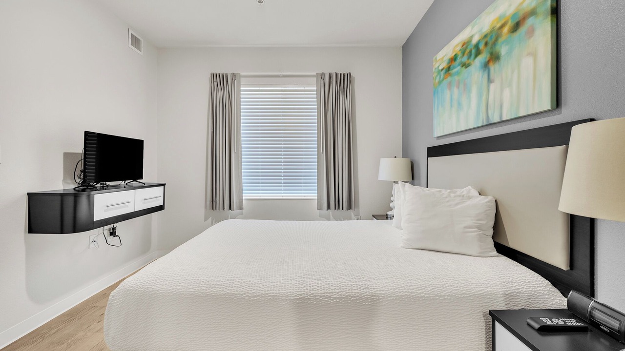 Photo of Bedroom in Far North Central