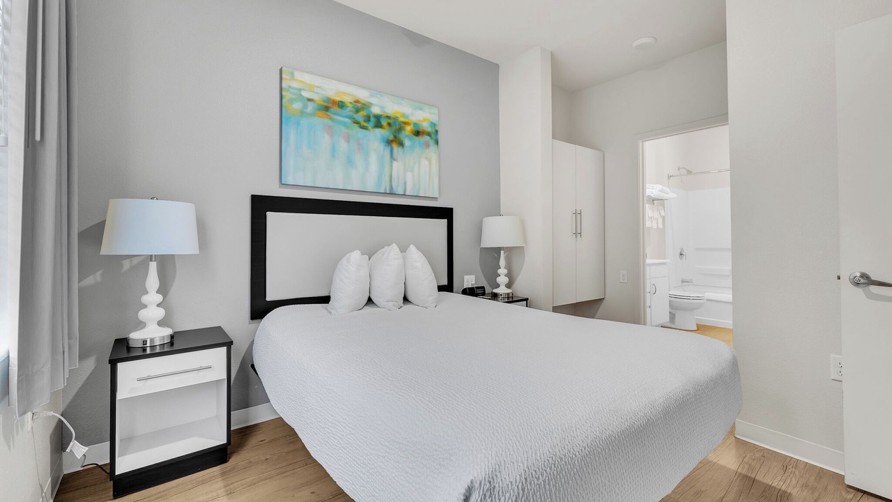 Photo of Bedroom in Far North Central