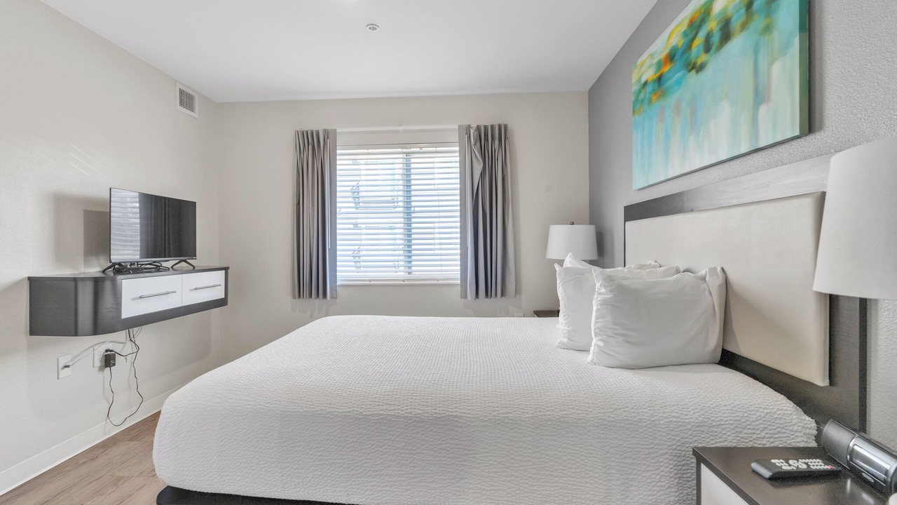 Photo of Bedroom in Far North Central