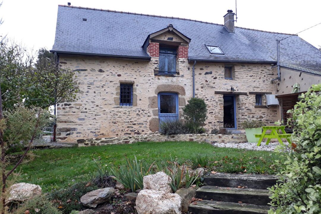 Photo of Outdoor in Etrelles