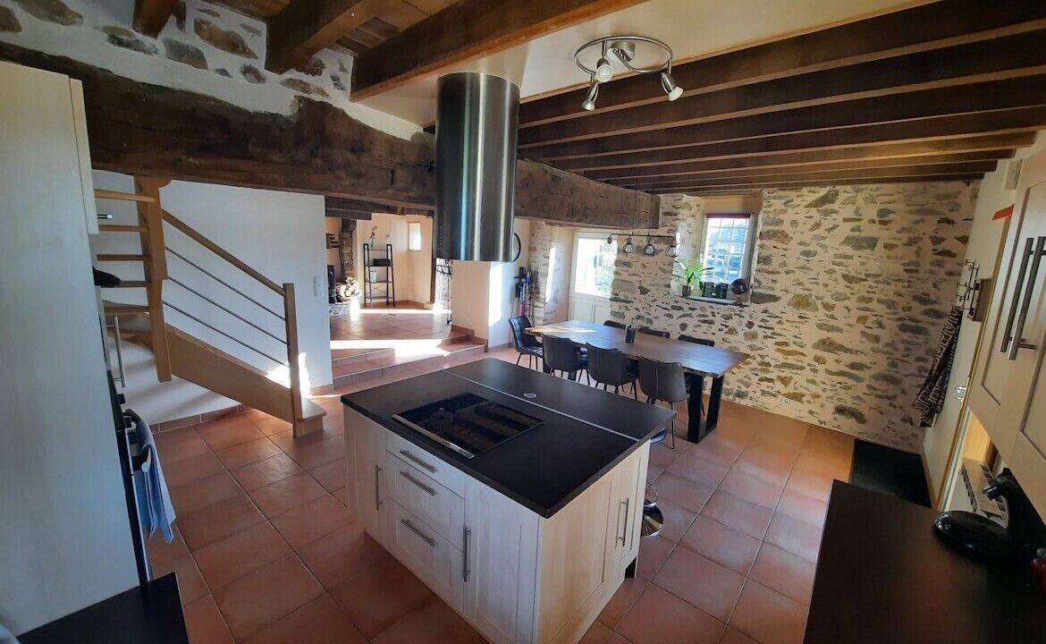 Photo of Kitchen in Etrelles
