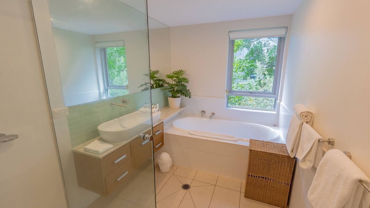 Photo of Bathroom in Point Lookout