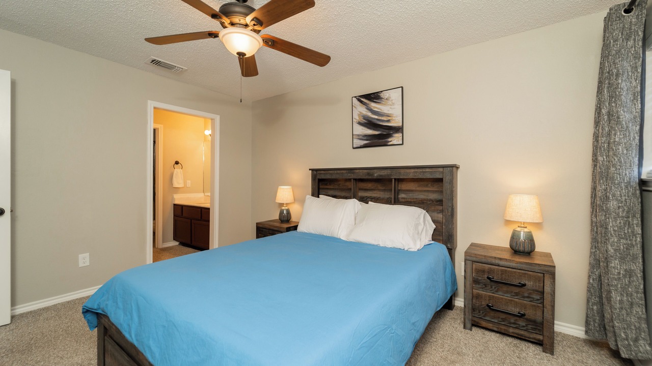 Photo of Bedroom in Tanglewood Forest