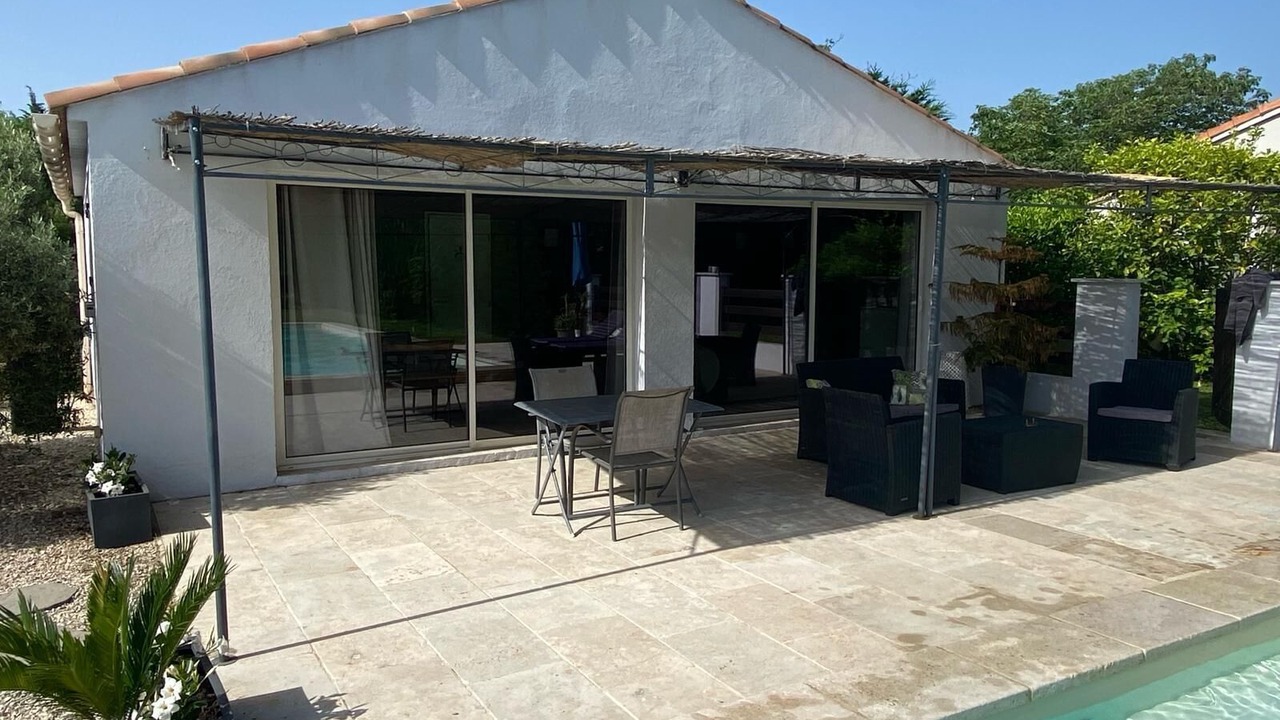 Photo of Outdoor in Arles
