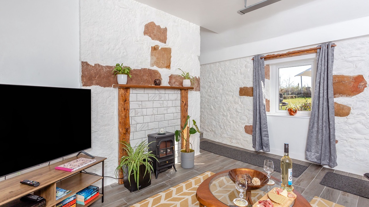 Photo of Others in Tain